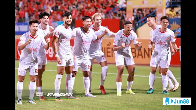 danh gia diem yeu cua the cong viettel cua cau thu truong tien anh